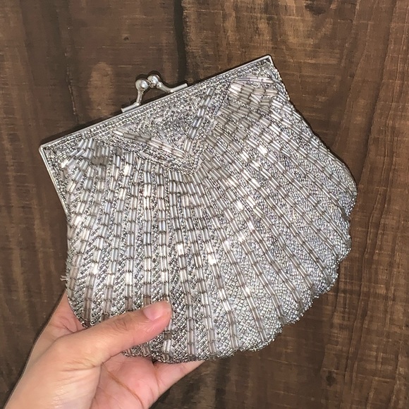 Handbags - Cute little sling bag.